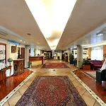 Western Dei Cavalieri Hotel