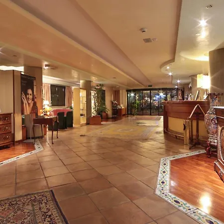 Hotel Western Dei Cavalieri 4*