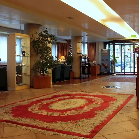 Western Dei Cavalieri Hotel 4*