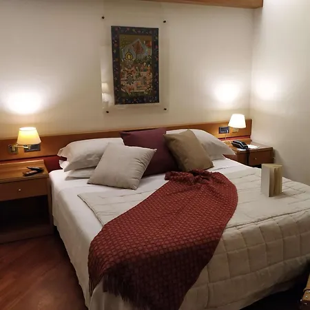 Western Dei Cavalieri 4* Barletta