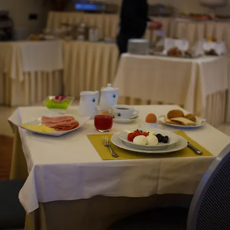 Western Dei Cavalieri 4* Barletta
